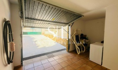 Resale - Villa - Orihuela Costa - PAU 8