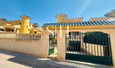 Resale - Villa - Orihuela Costa - PAU 8