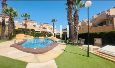 Resale - Villa - Orihuela Costa - PAU 8