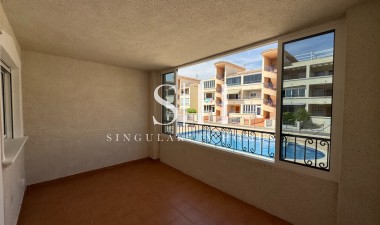 Resale - Apartment / flat - Orihuela Costa - Los Altos
