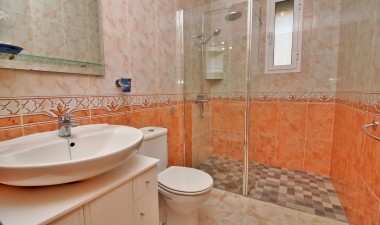 Resale - Villa - Orihuela Costa - Villamartín