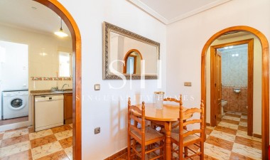 Återförsäljning - Lägenhet / lägenhet - Orihuela Costa - Las Filipinas