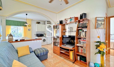 Resale - Apartment / flat - Orihuela Costa - La Zenia