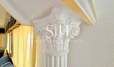 Resale - Apartment / flat - Orihuela Costa - La Zenia