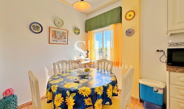 Resale - Apartment / flat - Orihuela Costa - La Zenia