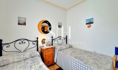 Resale - Apartment / flat - Orihuela Costa - La Zenia