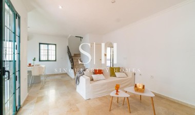 Resale - Villa - Orihuela Costa - Las Filipinas