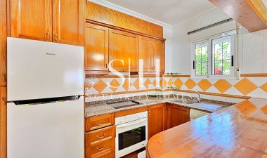 Resale - House - Orihuela Costa - La Campana