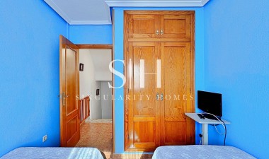 Resale - House - Orihuela Costa - La Campana