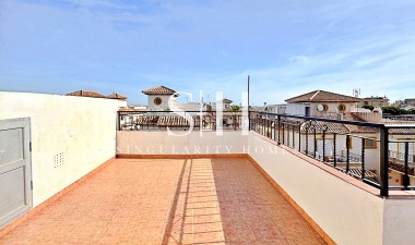 Resale - House - Orihuela Costa - La Campana