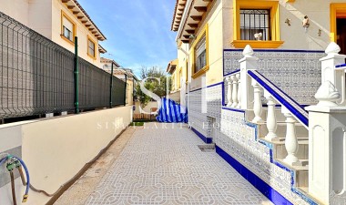 Resale - House - Orihuela Costa - La Campana