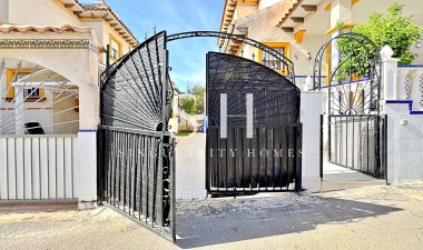 Resale - House - Orihuela Costa - La Campana