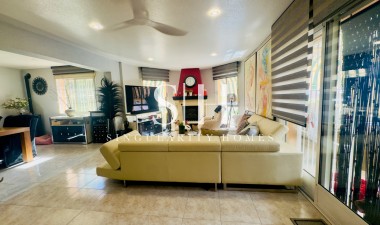 Resale - Villa - Benijofar