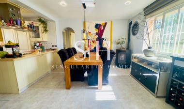 Resale - Villa - Benijofar