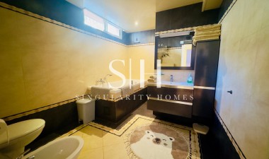 Resale - Villa - Benijofar