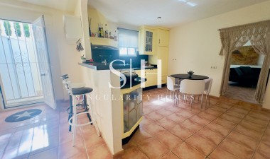 Resale - Villa - Benijofar