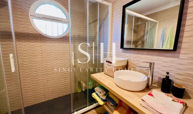 Återförsäljning - Lägenhet / lägenhet - Torrevieja - Los Frutales