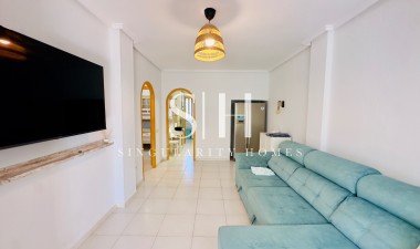 Återförsäljning - Lägenhet / lägenhet - Torrevieja - Los Frutales