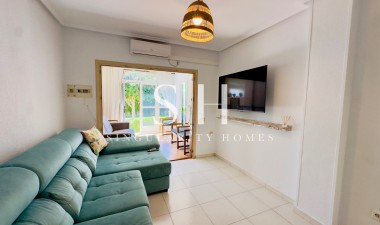 Återförsäljning - Lägenhet / lägenhet - Torrevieja - Los Frutales