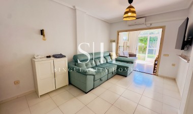 Återförsäljning - Lägenhet / lägenhet - Torrevieja - Los Frutales