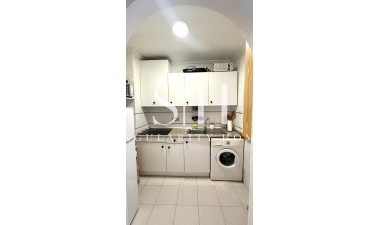 Resale - Apartment / flat - Torrevieja - Acequion