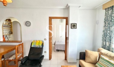 Resale - Apartment / flat - Torrevieja - Acequion