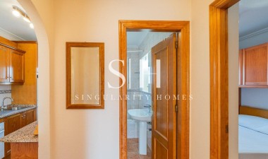 Wiederverkauf - Bungalow - Orihuela Costa - Punta Prima