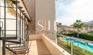 Wiederverkauf - Bungalow - Orihuela Costa - Punta Prima