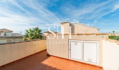 Wiederverkauf - Bungalow - Orihuela Costa - Punta Prima