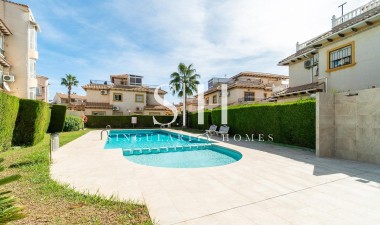 Wiederverkauf - Bungalow - Orihuela Costa - Punta Prima