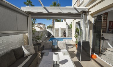 Resale - Villa - Las Ramblas Golf - Calle Mayor