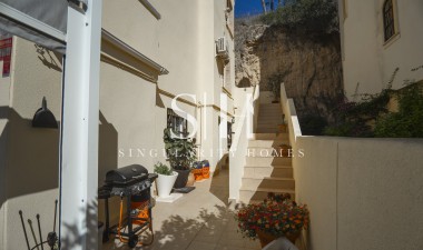 Resale - Villa - Las Ramblas Golf - Calle Mayor