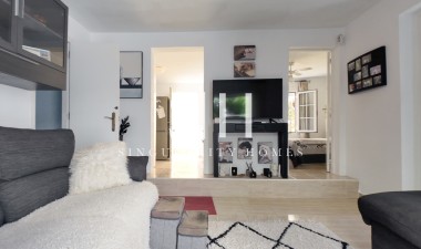 Resale - Villa - Las Ramblas Golf - Calle Mayor