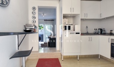 Resale - Villa - Las Ramblas Golf - Calle Mayor