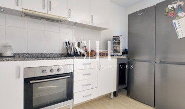 Resale - Villa - Las Ramblas Golf - Calle Mayor