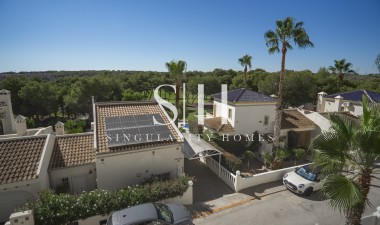 Resale - Villa - Las Ramblas Golf - Calle Mayor