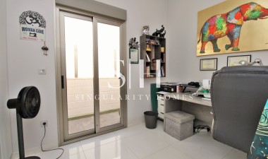 Resale - Villa - Villamartin