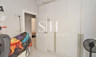 Resale - Villa - Villamartin