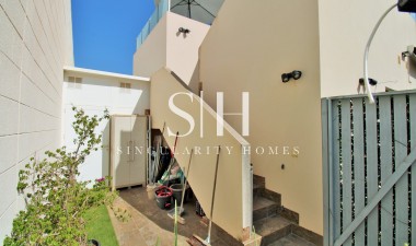 Resale - Villa - Villamartin