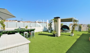 Resale - Villa - Villamartin