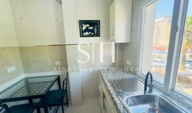 Resale - Apartment / flat - Torrevieja - PARQUE DE LAS NACIONES