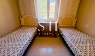 Resale - Apartment / flat - Torrevieja - PARQUE DE LAS NACIONES