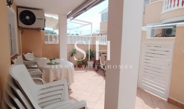 Odsprzedaż - Bungalow - Torrevieja - LA VELETA MAR AZUL