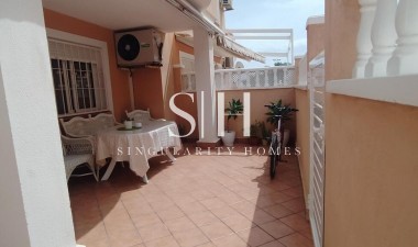 Odsprzedaż - Bungalow - Torrevieja - LA VELETA MAR AZUL