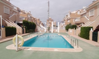 Odsprzedaż - Bungalow - Torrevieja - LA VELETA MAR AZUL