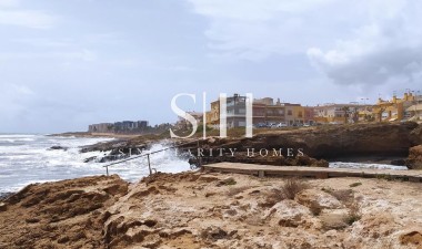 Odsprzedaż - Bungalow - Torrevieja - LA VELETA MAR AZUL