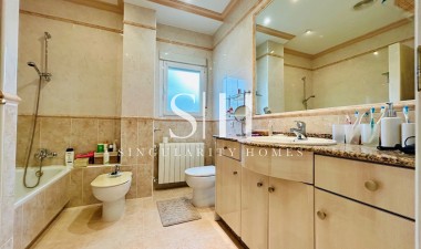 Herverkoop - Villa - Orihuela Costa - Orihuela