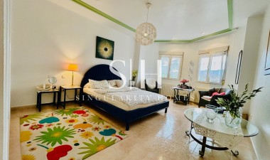 Herverkoop - Villa - Orihuela Costa - Orihuela