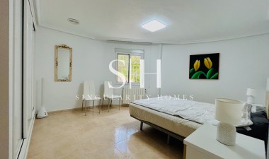 Herverkoop - Villa - Orihuela Costa - Orihuela