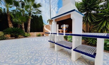 Herverkoop - Villa - Orihuela Costa - Orihuela